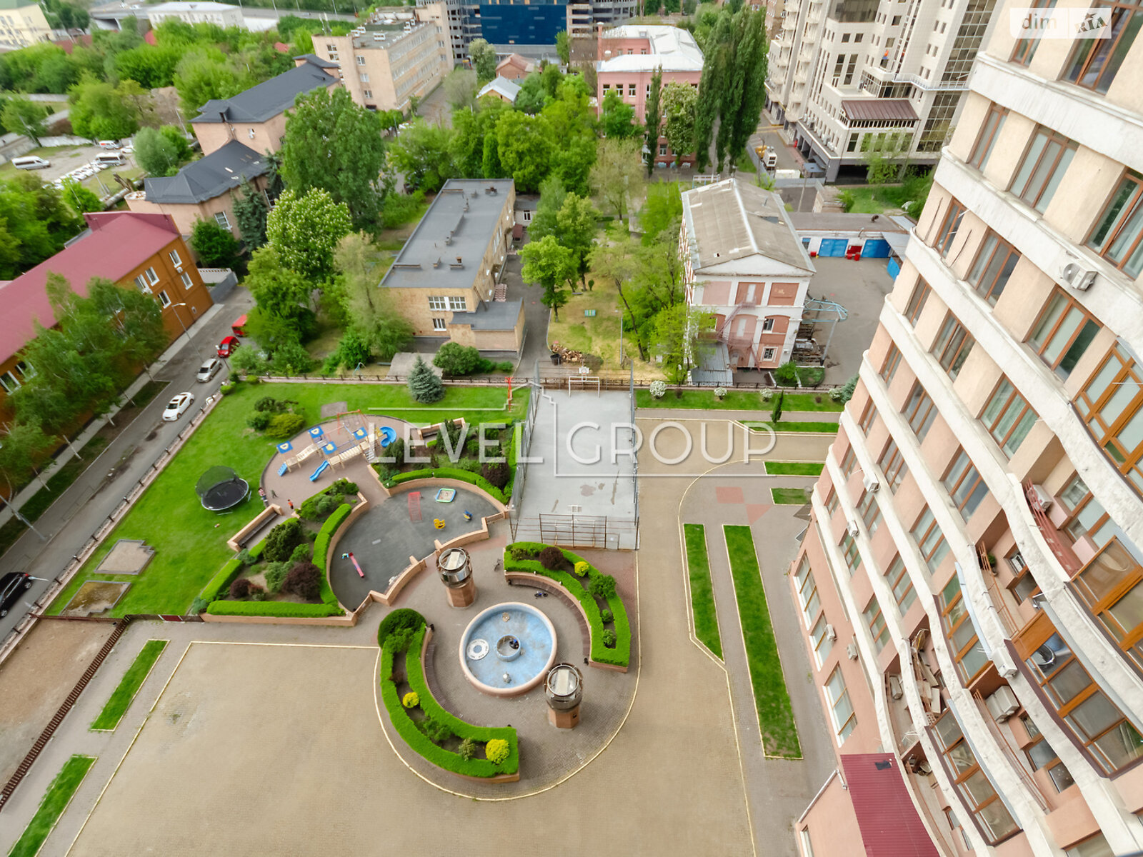 Продаж однокімнатної квартири в Києві, на вул. Жилянська 59, район Паньківщина фото 1