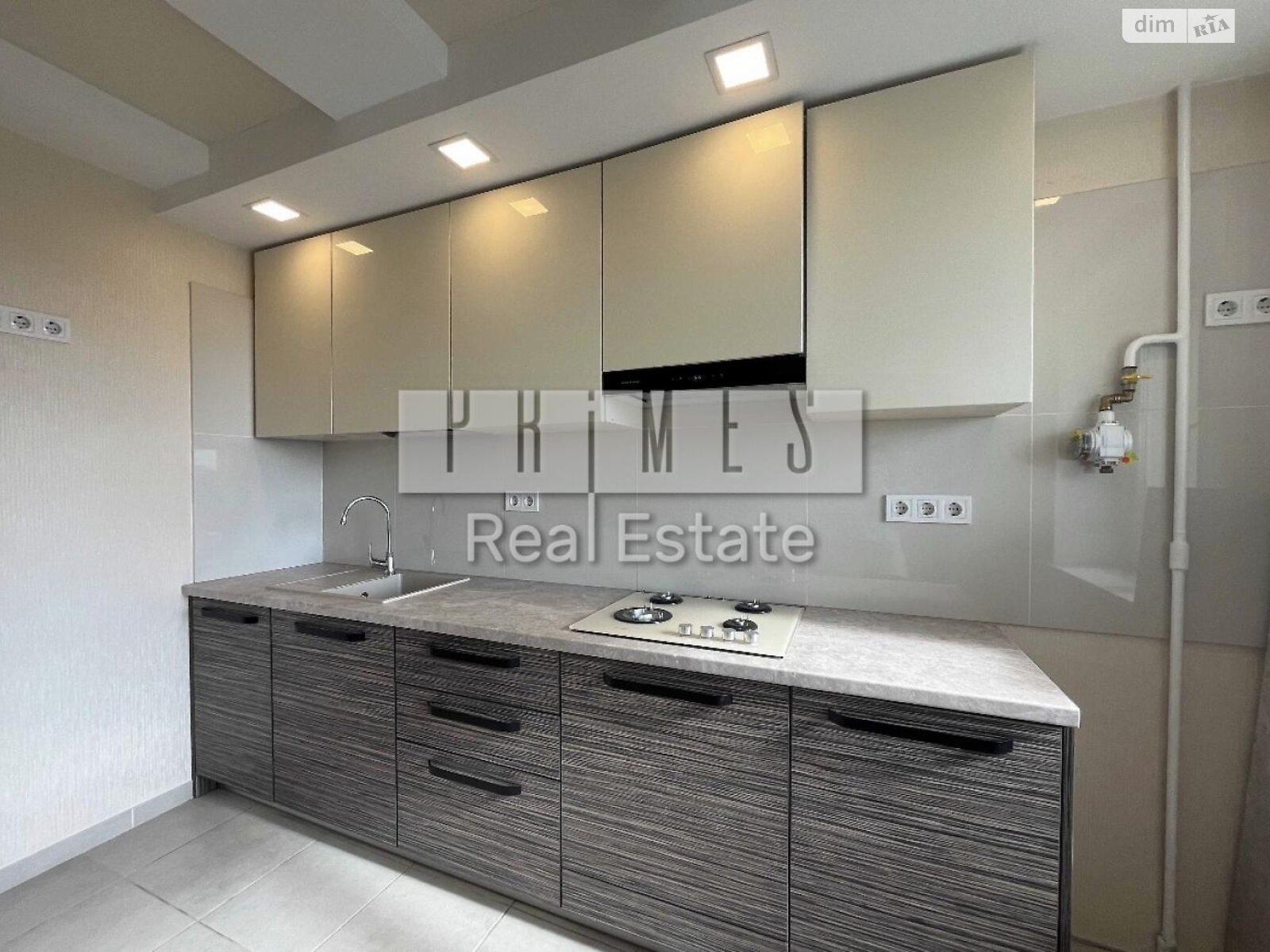 Продажа двухкомнатной квартиры в Киеве, на ул. Никольско-Ботаническая 31, район Паньковщина фото 1