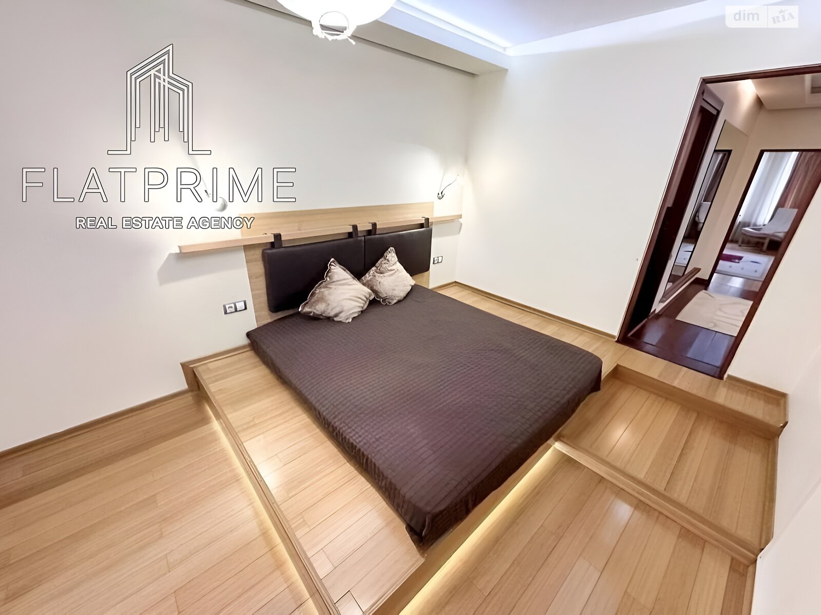 Продаж трикімнатної квартири в Києві, на вул. Паньківська 27/78, район Паньківщина фото 1 Продаж трикімнатної квартири в Києві, на вул. Паньківська 27/78, район Паньківщина фото 1