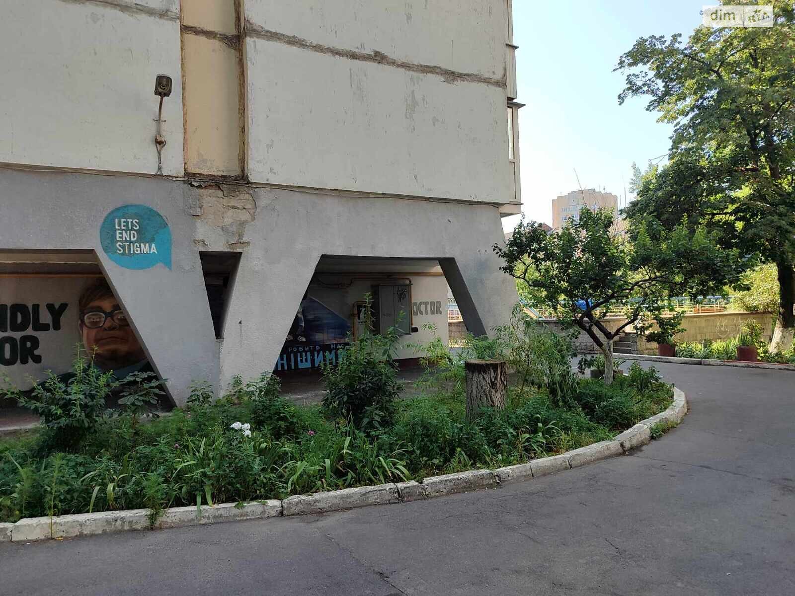 Продажа трехкомнатной квартиры в Киеве, на ул. Саксаганского 54/56, район Паньковщина фото 1 Продажа трехкомнатной квартиры в Киеве, на ул. Саксаганского 54/56, район Паньковщина фото 1