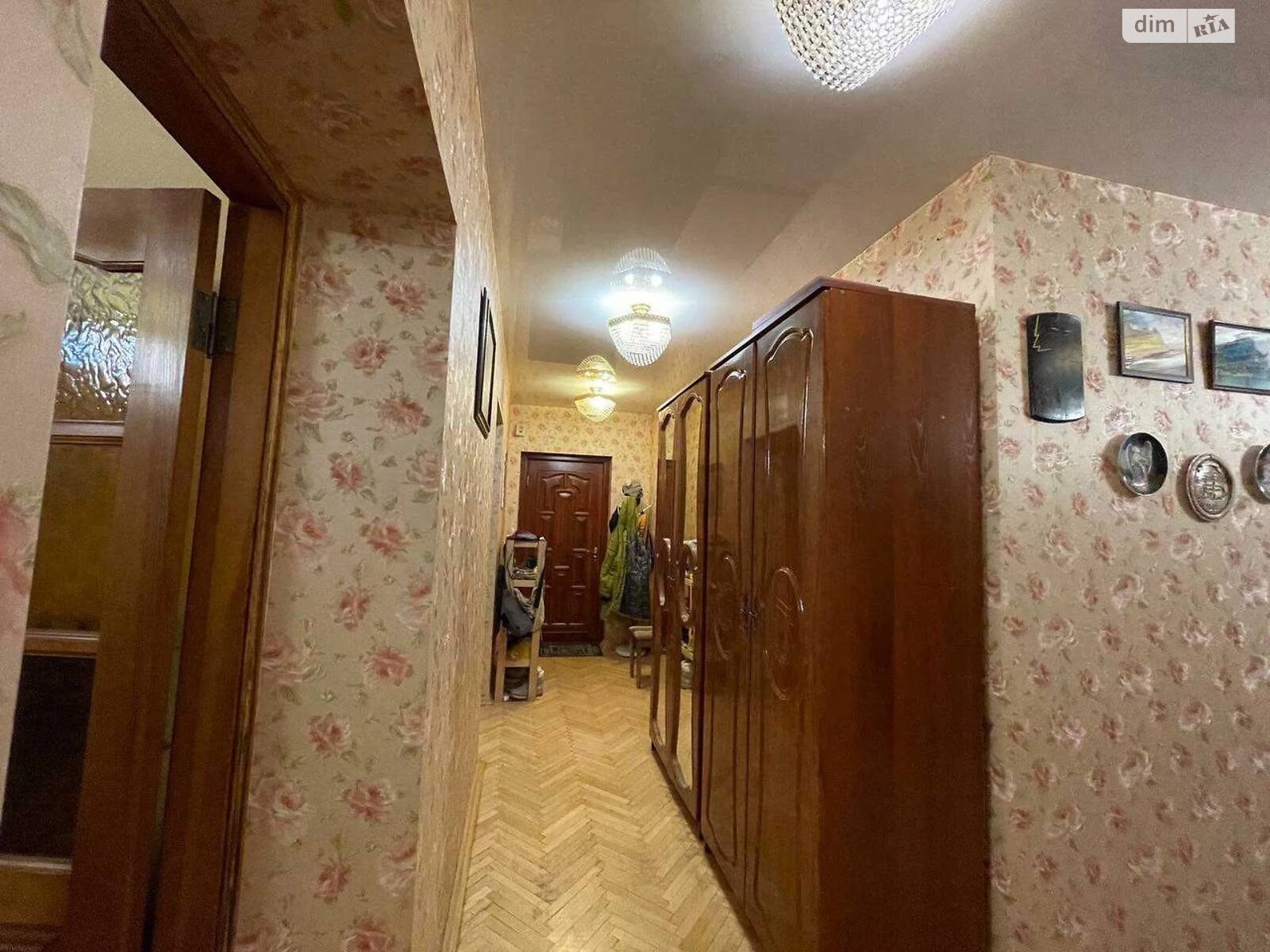 Продаж трикімнатної квартири в Києві, на вул. Тарасівська 29, район Паньківщина фото 1 Продаж трикімнатної квартири в Києві, на вул. Тарасівська 29, район Паньківщина фото 1
