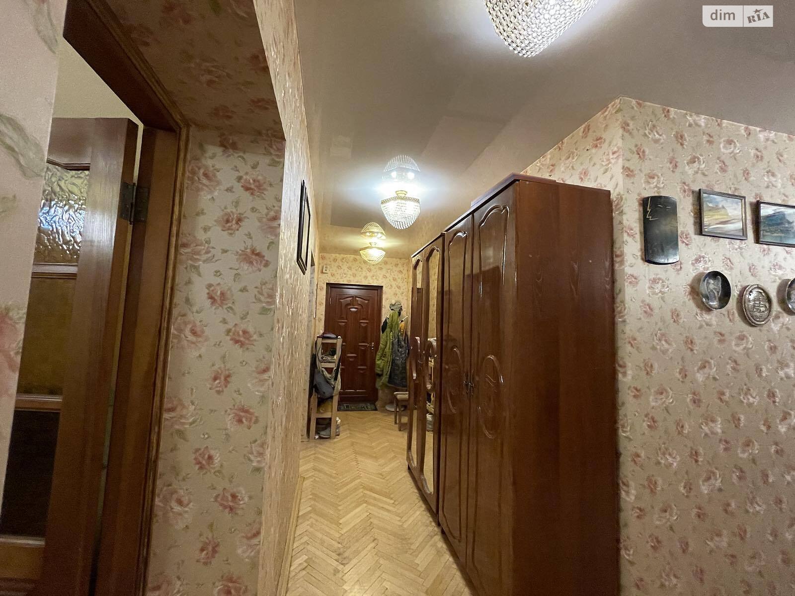 Продаж трикімнатної квартири в Києві, на вул. Тарасівська 29, район Паньківщина фото 1 Продаж трикімнатної квартири в Києві, на вул. Тарасівська 29, район Паньківщина фото 1