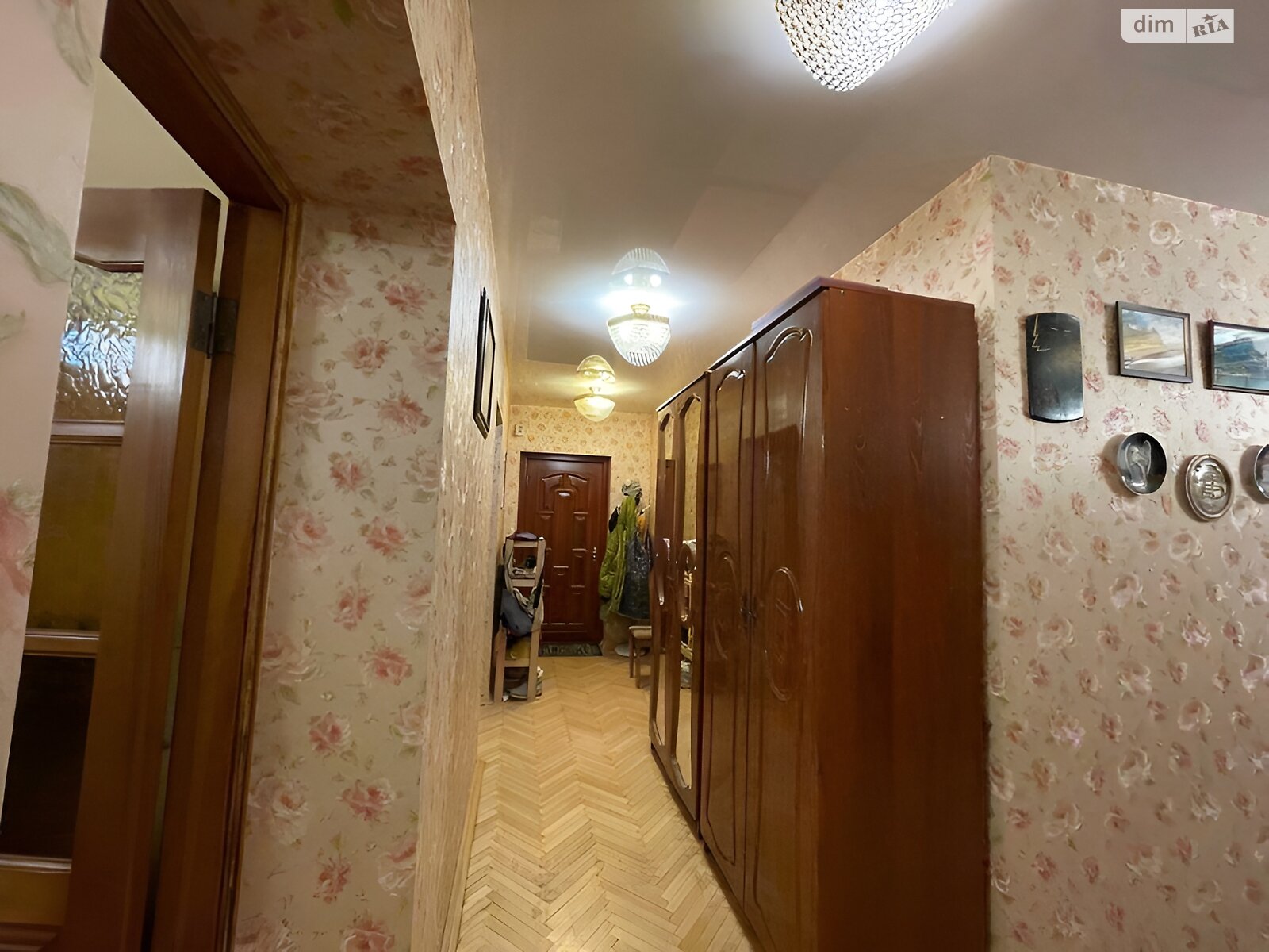 Продаж трикімнатної квартири в Києві, на вул. Тарасівська 29, район Паньківщина фото 1 Продаж трикімнатної квартири в Києві, на вул. Тарасівська 29, район Паньківщина фото 1