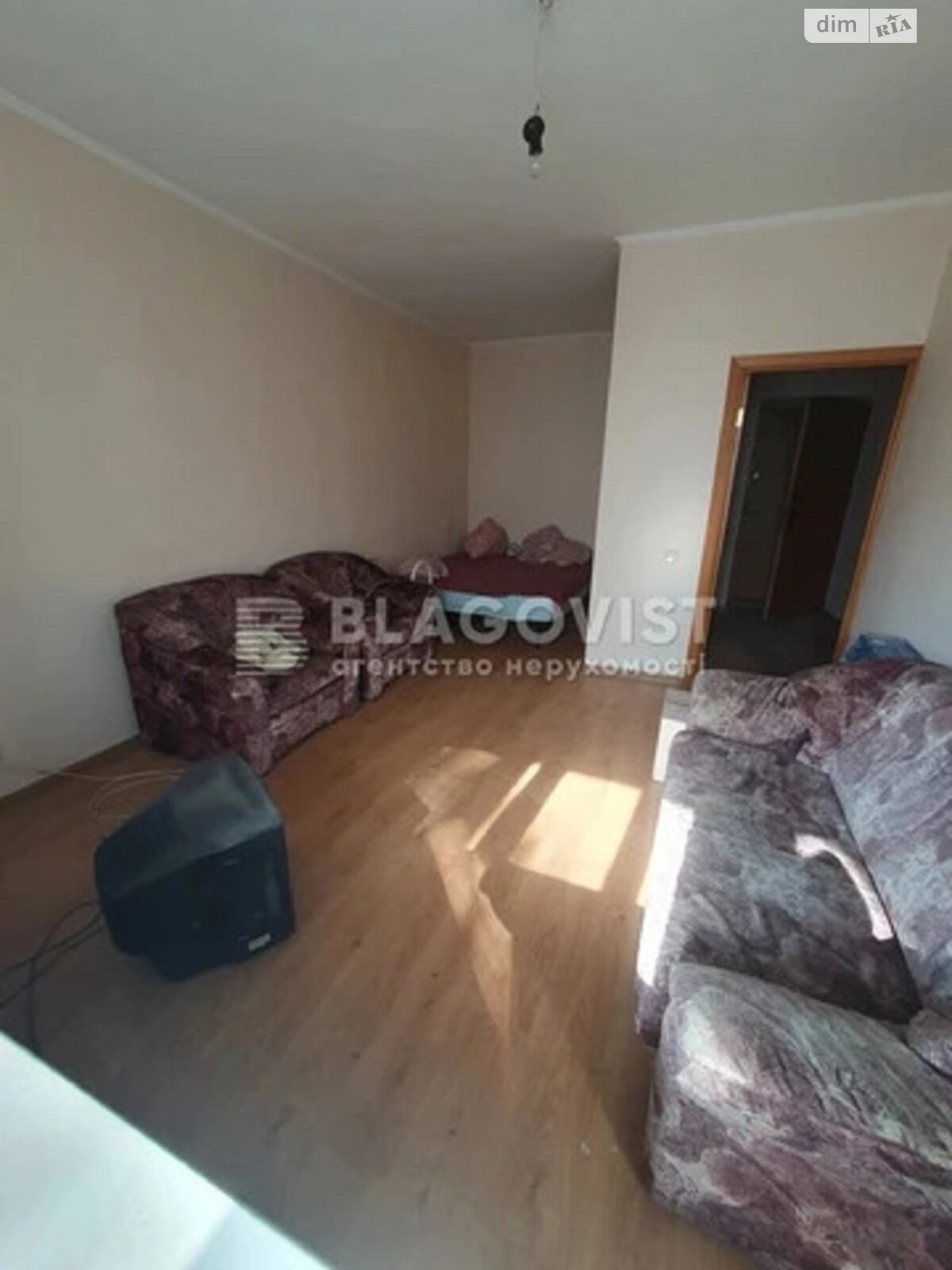 Продаж однокімнатної квартири в Києві, на вул. Тарасівська 36, район Паньківщина фото 1 Продаж однокімнатної квартири в Києві, на вул. Тарасівська 36, район Паньківщина фото 1