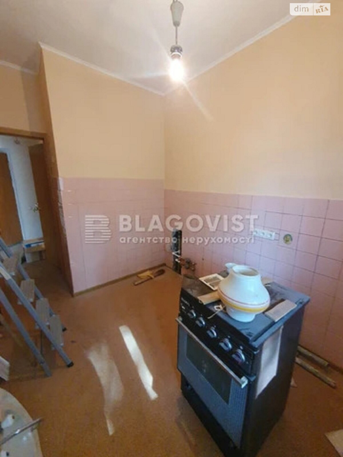 Продаж однокімнатної квартири в Києві, на вул. Тарасівська 36, район Паньківщина фото 1 Продаж однокімнатної квартири в Києві, на вул. Тарасівська 36, район Паньківщина фото 1