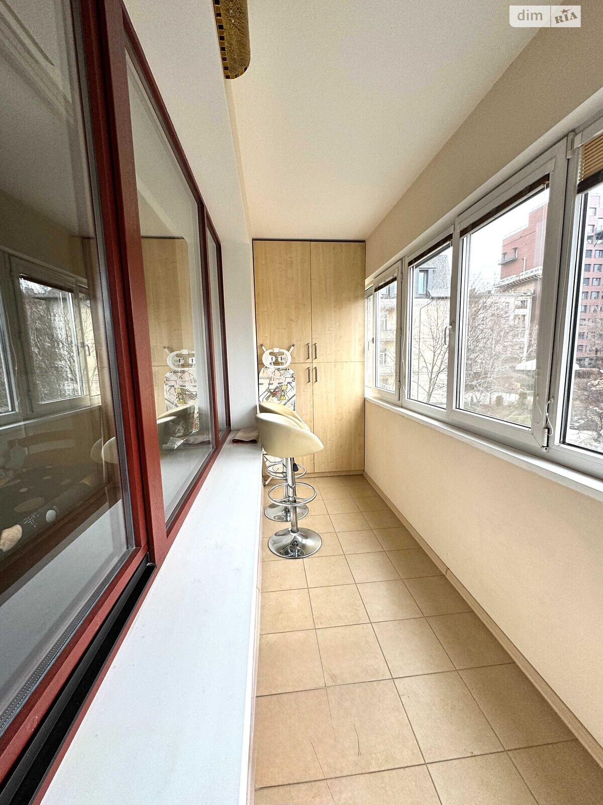 Продаж трикімнатної квартири в Києві, на вул. Тарасівська 21, район Паньківщина фото 1 Продаж трикімнатної квартири в Києві, на вул. Тарасівська 21, район Паньківщина фото 1