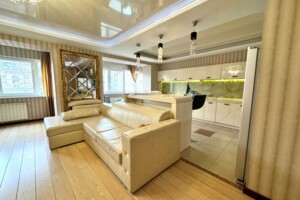 Продаж трикімнатної квартири в Києві, на вул. Тарасівська 21, район Паньківщина фото 2 Продаж трикімнатної квартири в Києві, на вул. Тарасівська 21, район Паньківщина фото 2