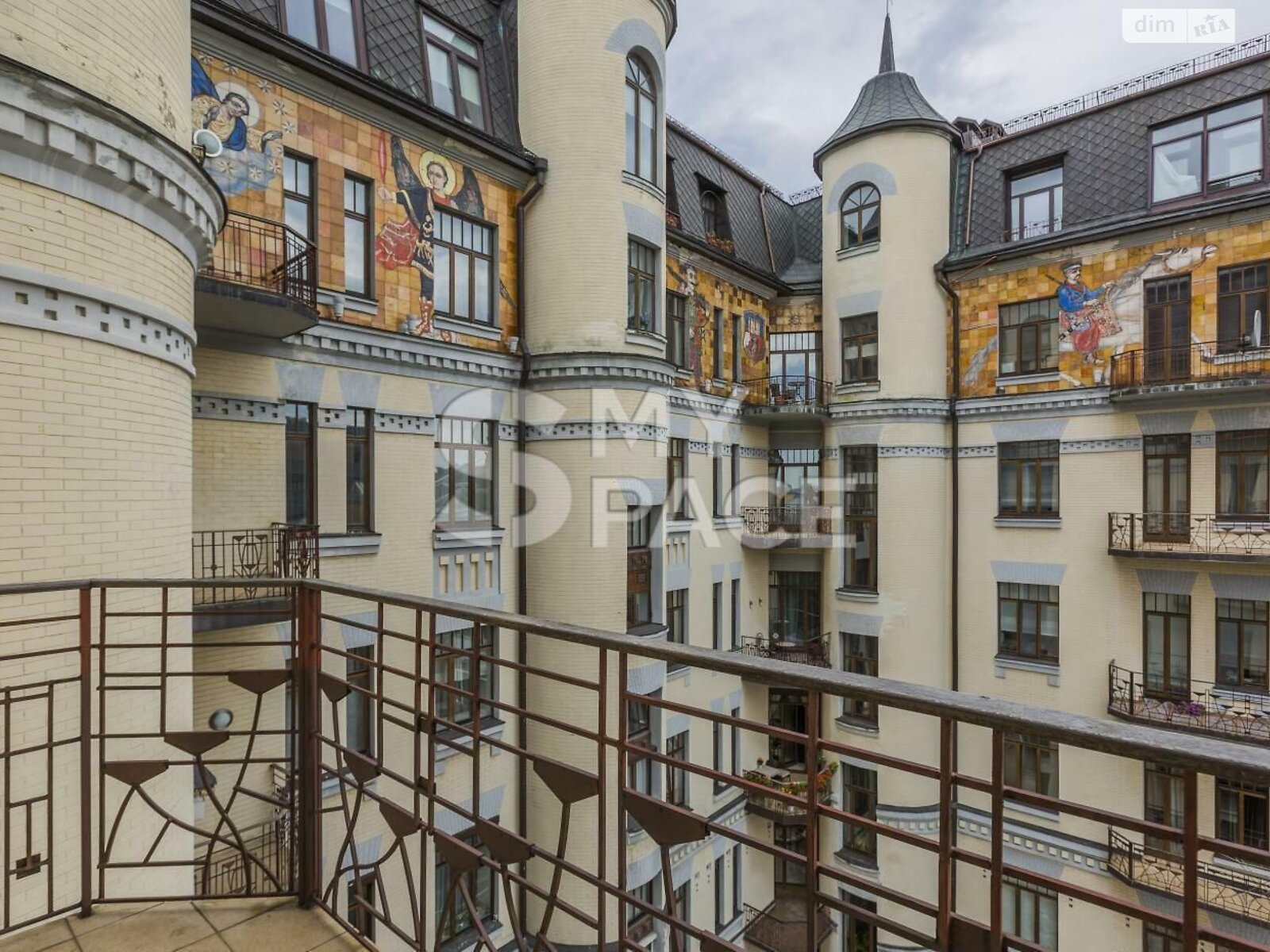 Продажа двухкомнатной квартиры в Киеве, на ул. Паньковская 8, фото 1 Продажа двухкомнатной квартиры в Киеве, на ул. Паньковская 8, фото 1