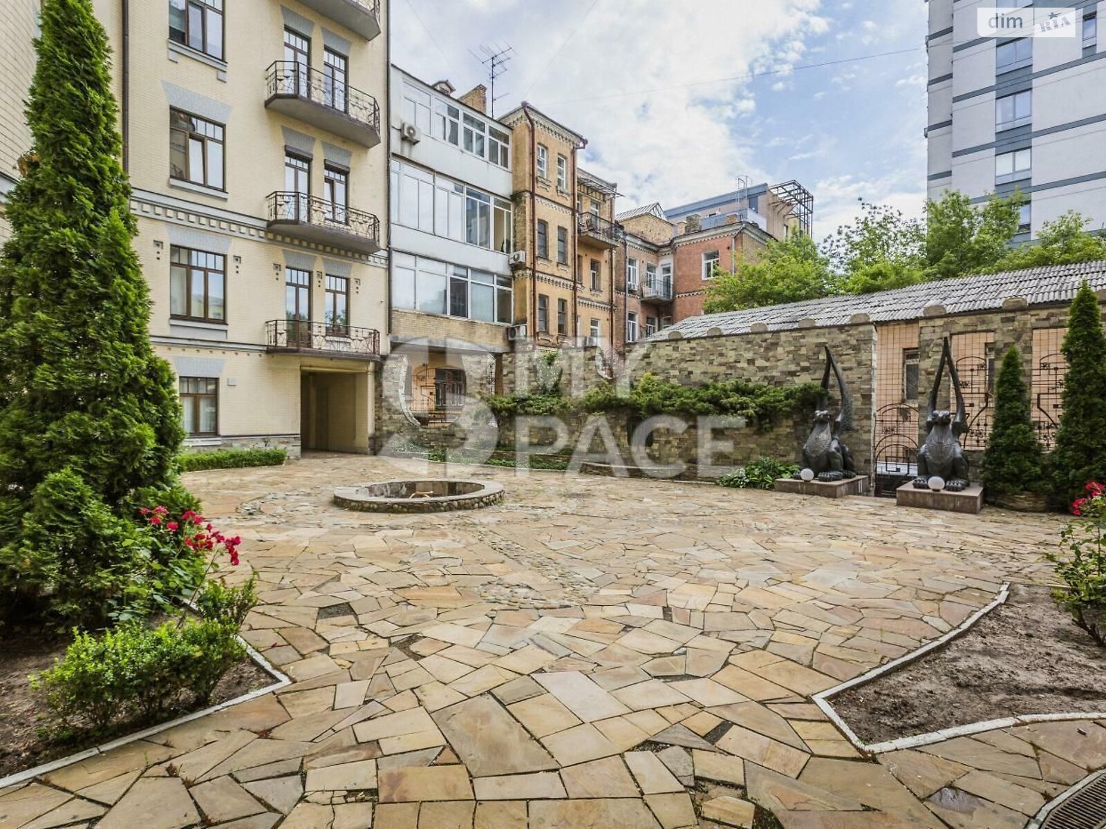 Продажа двухкомнатной квартиры в Киеве, на ул. Паньковская 8, фото 1 Продажа двухкомнатной квартиры в Киеве, на ул. Паньковская 8, фото 1