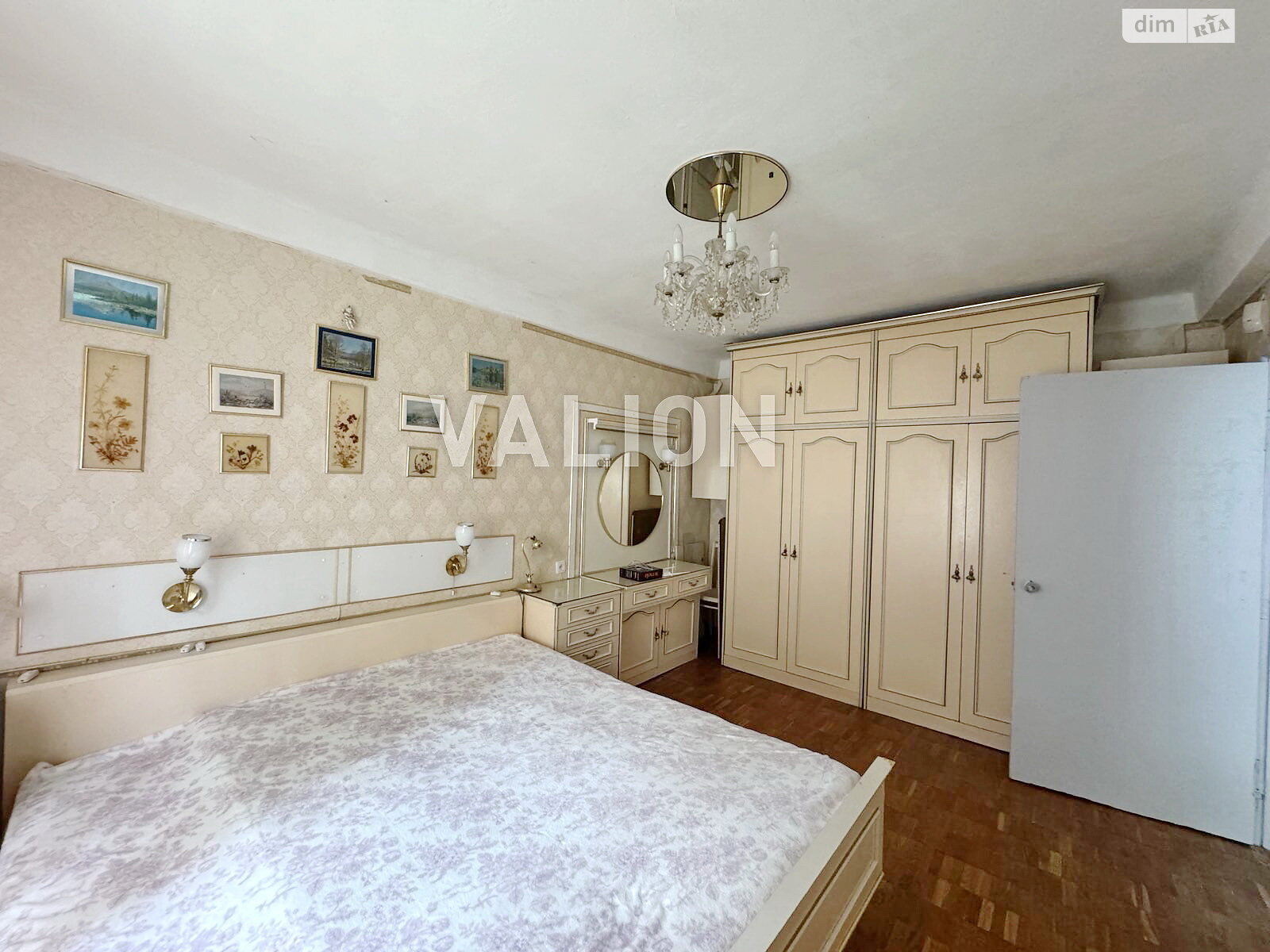 Продажа трехкомнатной квартиры в Киеве, на ул. Парково-Сырецкая 10, фото 1 Продажа трехкомнатной квартиры в Киеве, на ул. Парково-Сырецкая 10, фото 1