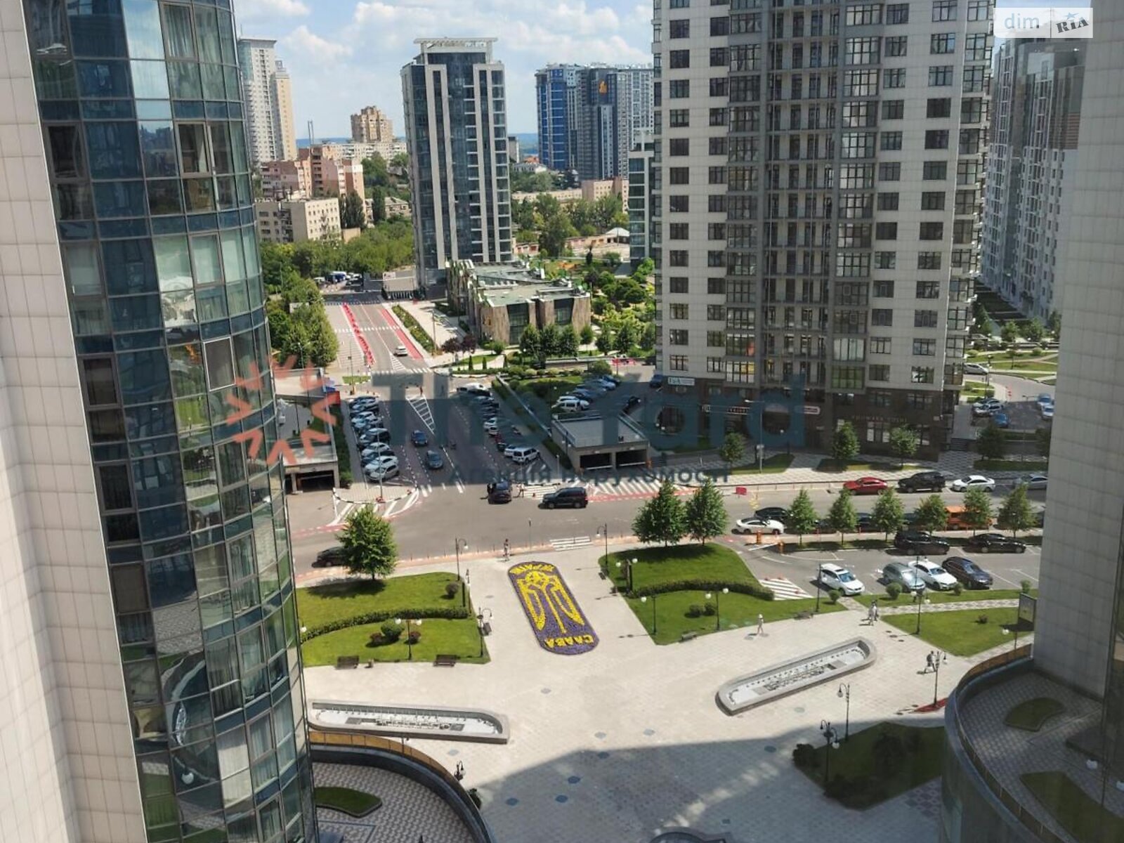 Продаж п`ятикімнатної квартири в Києві, на вул. Андрія Верхогляда 18А, район Печерськ фото 1 Продаж п`ятикімнатної квартири в Києві, на вул. Андрія Верхогляда 18А, район Печерськ фото 1