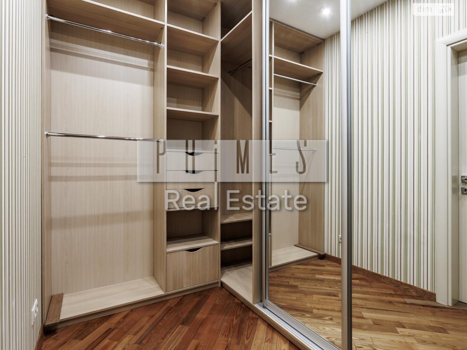 Продажа трехкомнатной квартиры в Киеве, на ул. Андрея Верхогляда 3, район Печерск фото 1 Продажа трехкомнатной квартиры в Киеве, на ул. Андрея Верхогляда 3, район Печерск фото 1