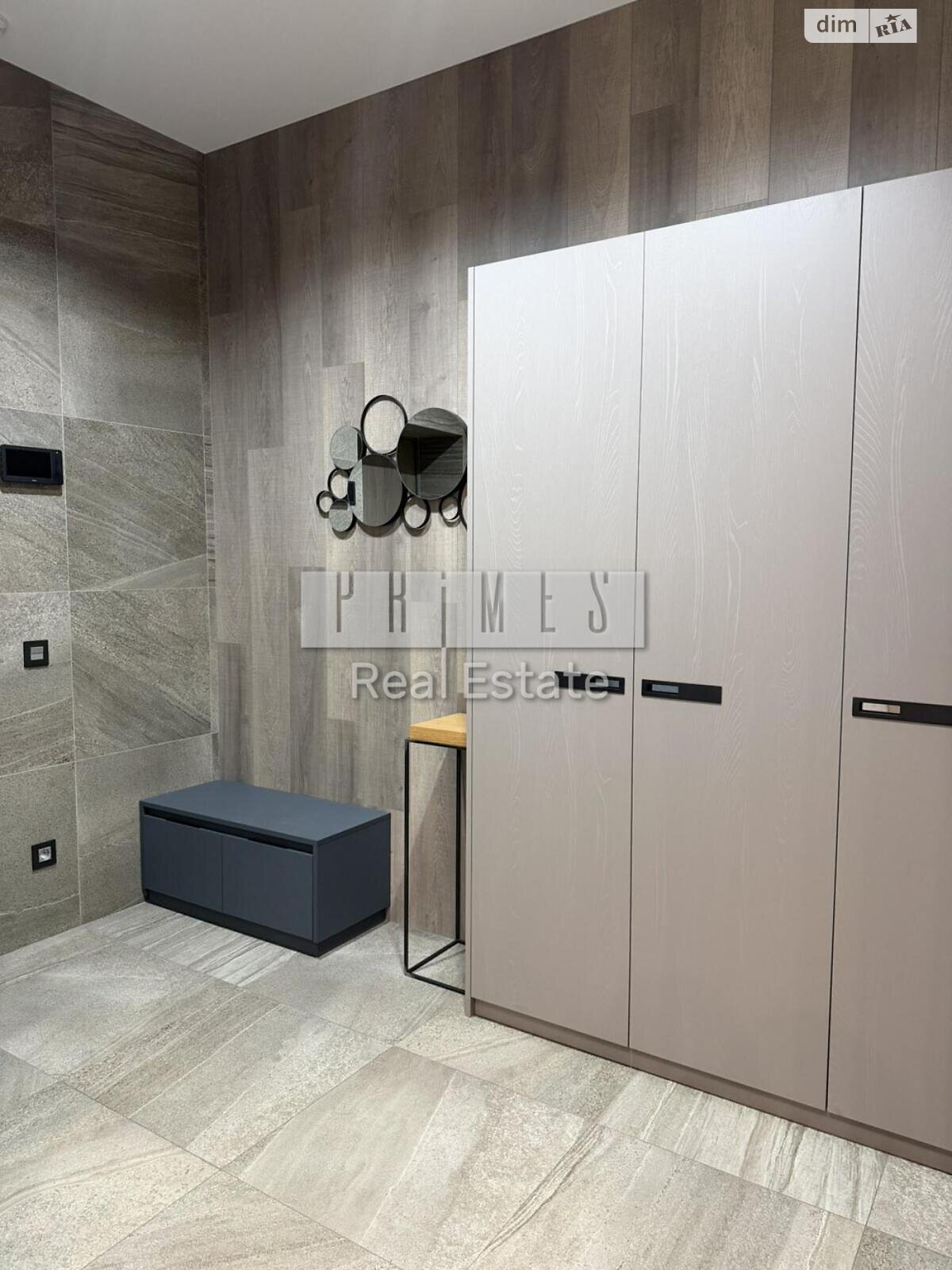 Продажа трехкомнатной квартиры в Киеве, на ул. Андрея Верхогляда 15, район Печерский фото 1 Продажа трехкомнатной квартиры в Киеве, на ул. Андрея Верхогляда 15, район Печерский фото 1