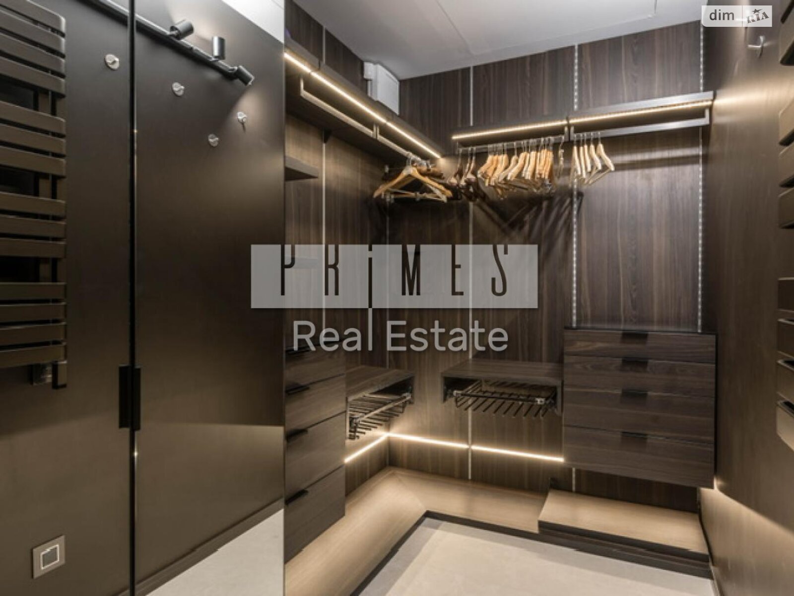 Продажа трехкомнатной квартиры в Киеве, на ул. Андрея Верхогляда 17, район Печерск фото 1