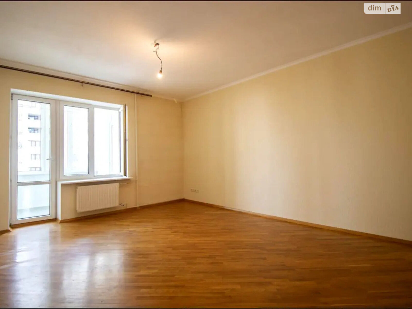 Продаж чотирикімнатної квартири в Києві, на вул. Андрія Верхогляда 4, район Печерськ фото 1