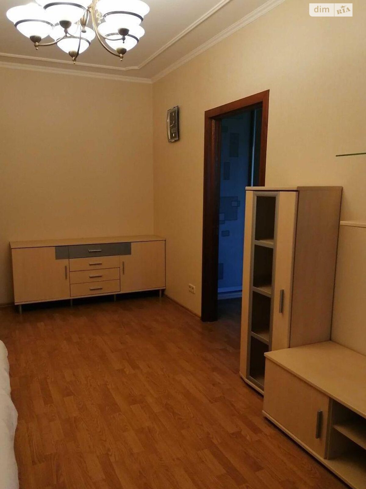 Продаж двокімнатної квартири в Києві, на пров. Арсенальний, район Печерськ фото 1 Продаж двокімнатної квартири в Києві, на пров. Арсенальний, район Печерськ фото 1