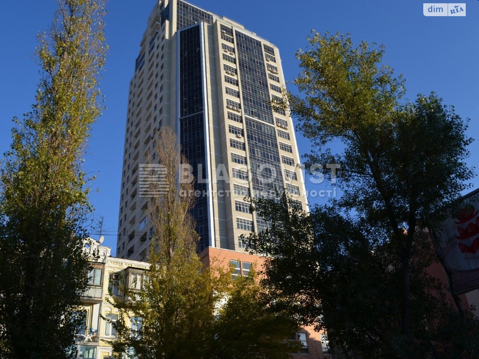 Продаж трикімнатної квартири в Києві, на вул. Велика Васильківська 72, район Печерськ фото 1 Продаж трикімнатної квартири в Києві, на вул. Велика Васильківська 72, район Печерськ фото 1