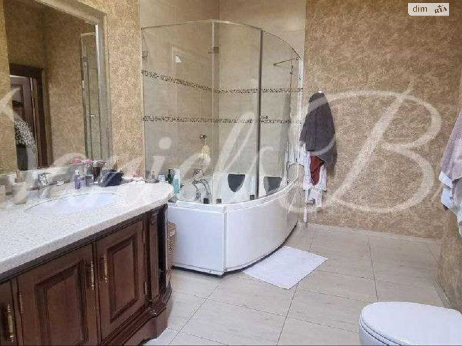 Продажа трехкомнатной квартиры в Киеве, на ул. Большая Васильковская 29, район Печерск фото 1 Продажа трехкомнатной квартиры в Киеве, на ул. Большая Васильковская 29, район Печерск фото 1