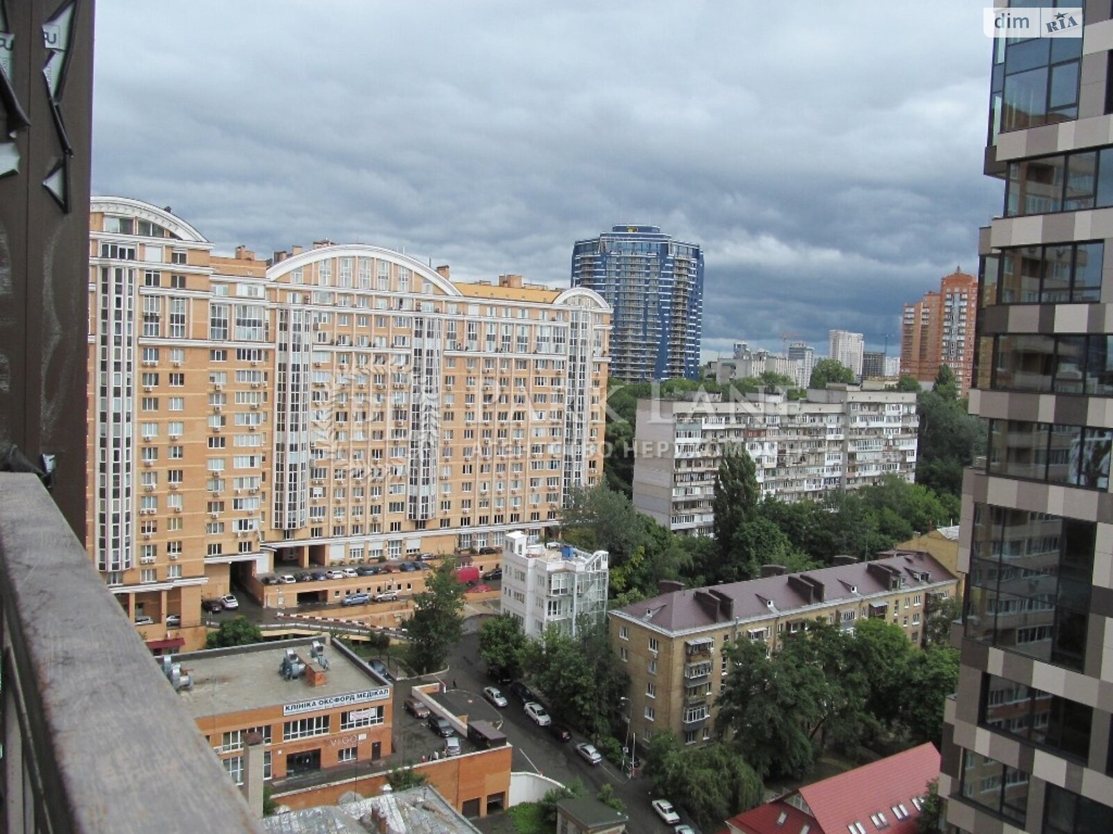 Продажа двухкомнатной квартиры в Киеве, на ул. Деловая 4, район Печерск фото 1