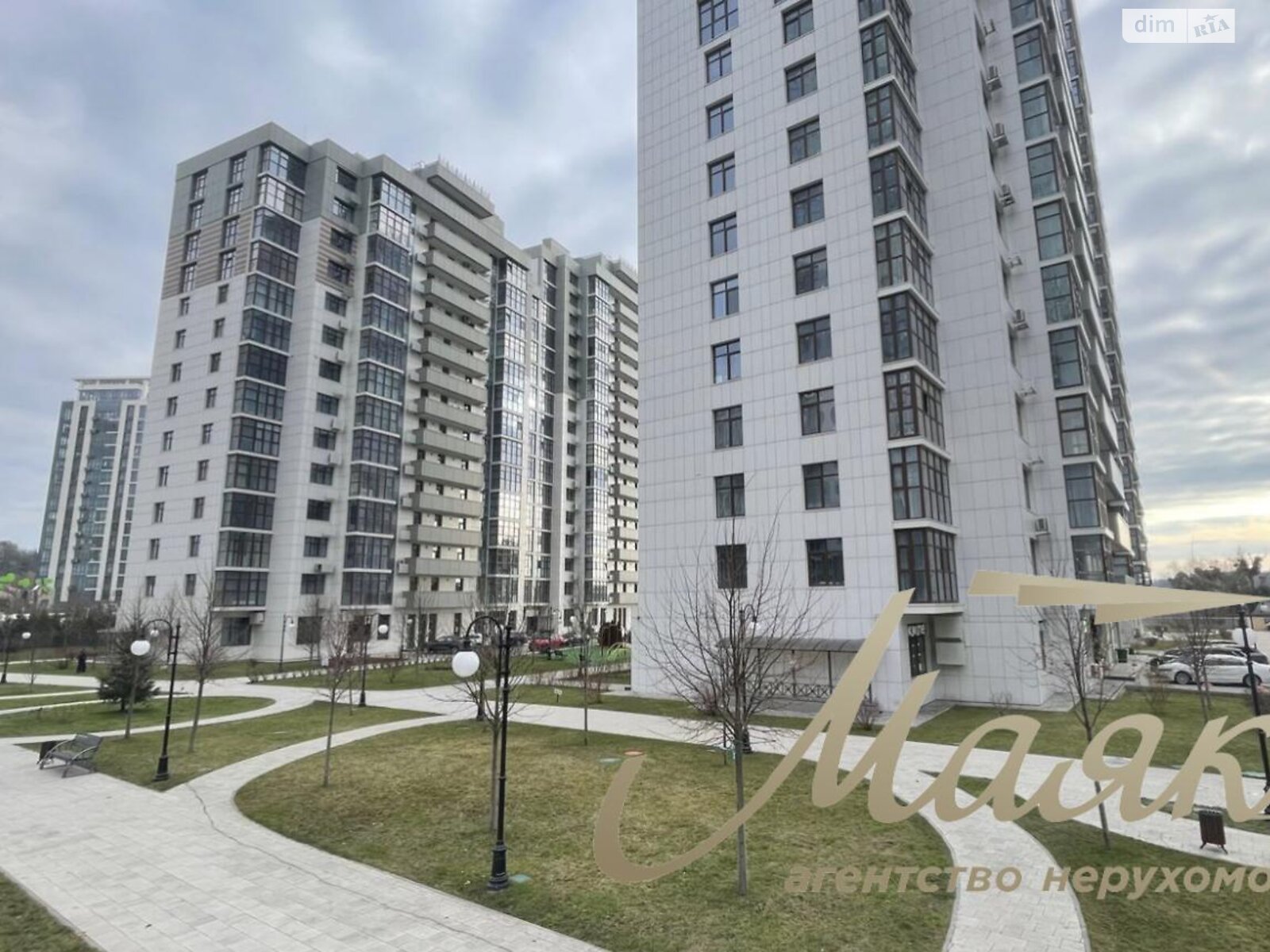 Продажа четырехкомнатной квартиры в Киеве, на ул. Андрея Верхогляда 19А, район Печерск фото 1 Продажа четырехкомнатной квартиры в Киеве, на ул. Андрея Верхогляда 19А, район Печерск фото 1