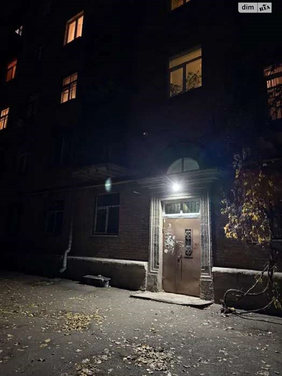 Продаж двокімнатної квартири в Києві, на вул. Генерала Алмазова , район Печерськ фото 1 Продаж двокімнатної квартири в Києві, на вул. Генерала Алмазова , район Печерськ фото 1