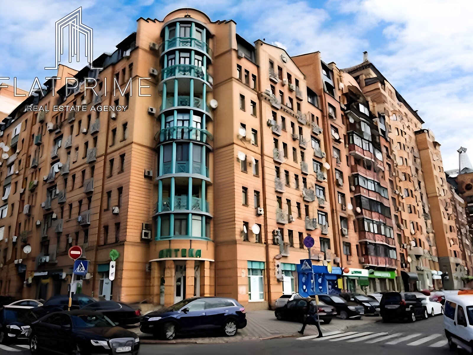 Продажа трехкомнатной квартиры в Киеве, на ул. Гусовского 15, район Печерск фото 1 Продажа трехкомнатной квартиры в Киеве, на ул. Гусовского 15, район Печерск фото 1