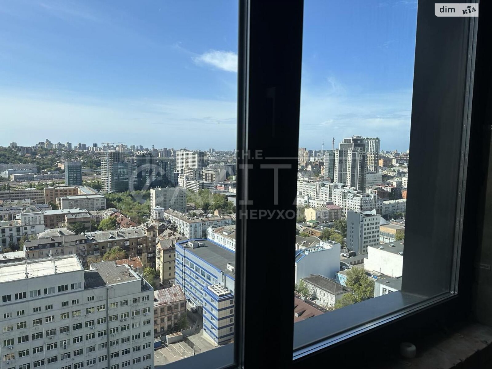 Продаж трикімнатної квартири в Києві, на вул. Івана Федорова 2А, район Печерськ фото 1 Продаж трикімнатної квартири в Києві, на вул. Івана Федорова 2А, район Печерськ фото 1