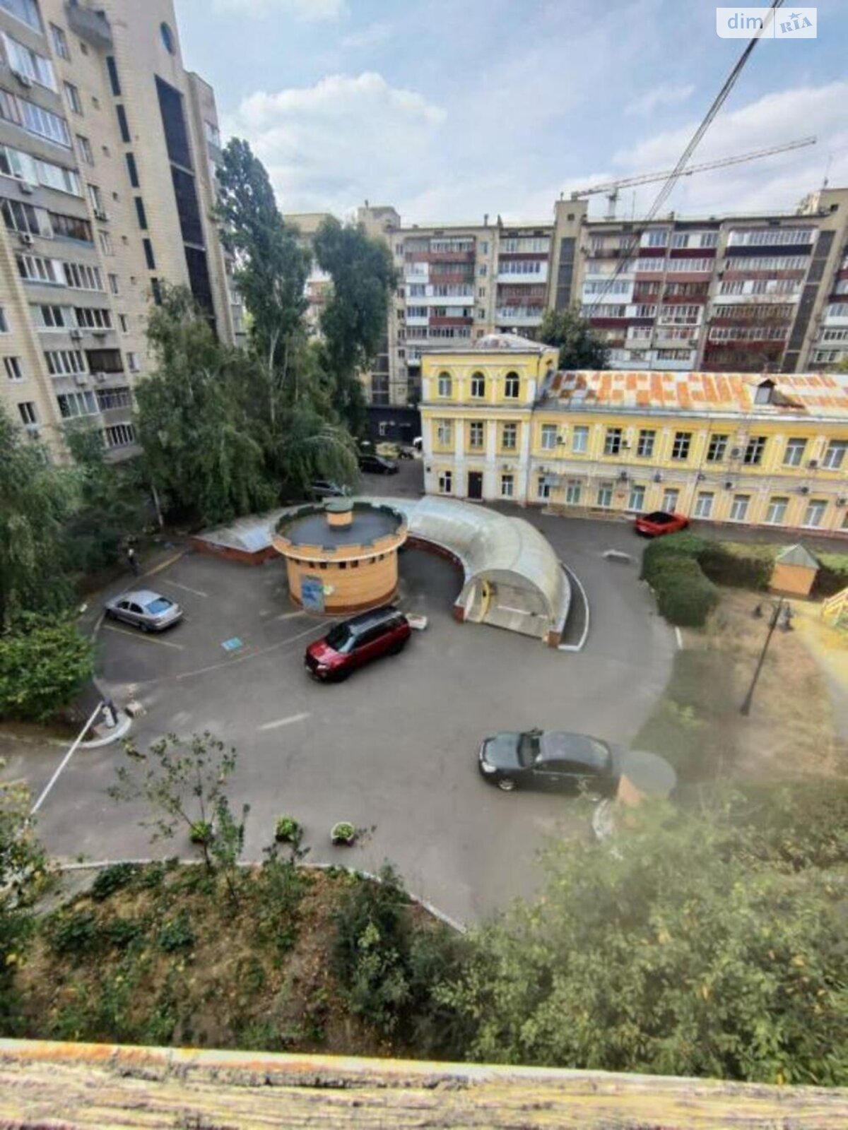 Продажа трехкомнатной квартиры в Киеве, на ул. Ивана Мазепы 12, район Печерск фото 1 Продажа трехкомнатной квартиры в Киеве, на ул. Ивана Мазепы 12, район Печерск фото 1