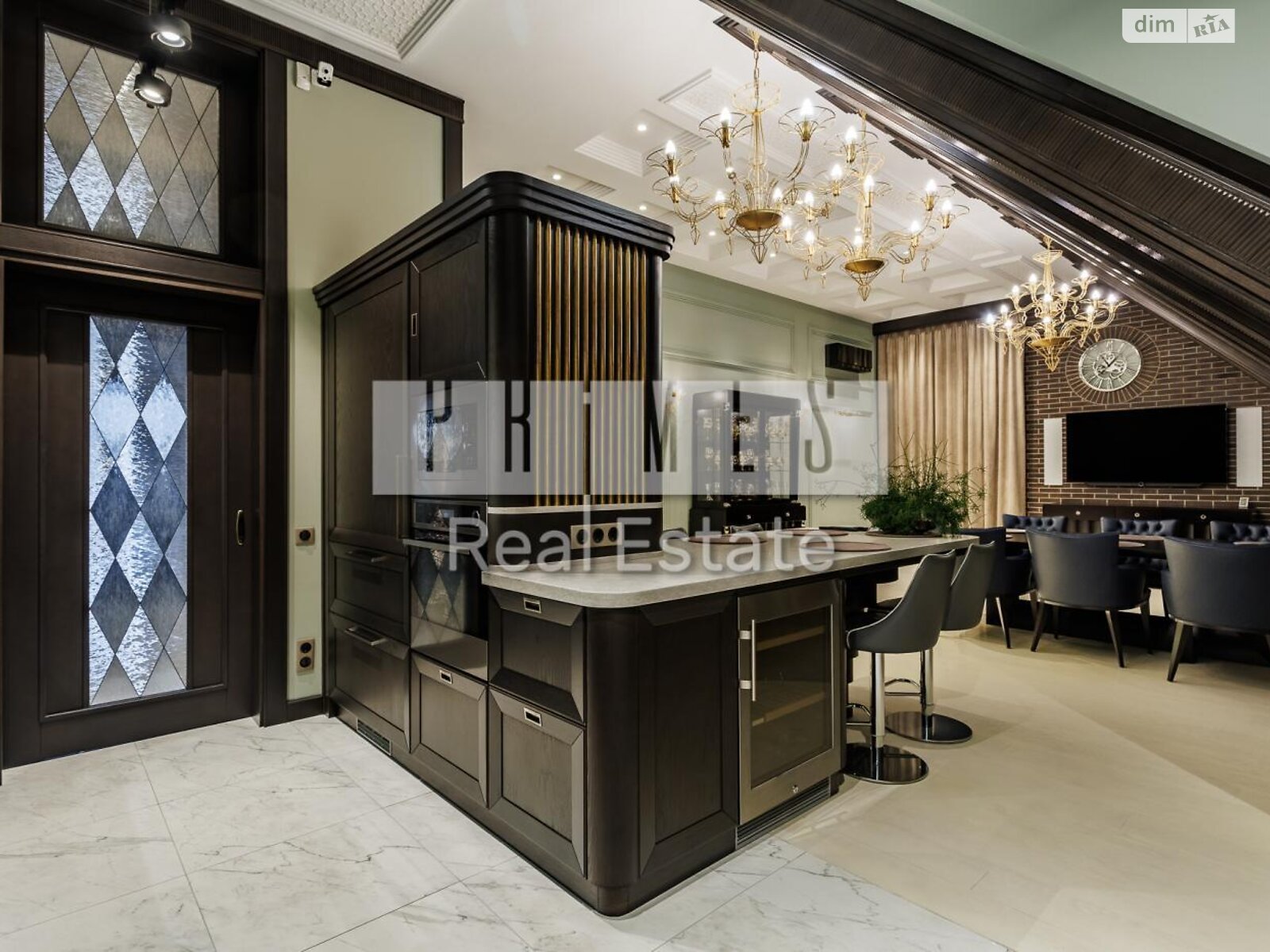 Продажа пятикомнатной квартиры в Киеве, на ул. Ивана Мазепы 10, район Печерск фото 1