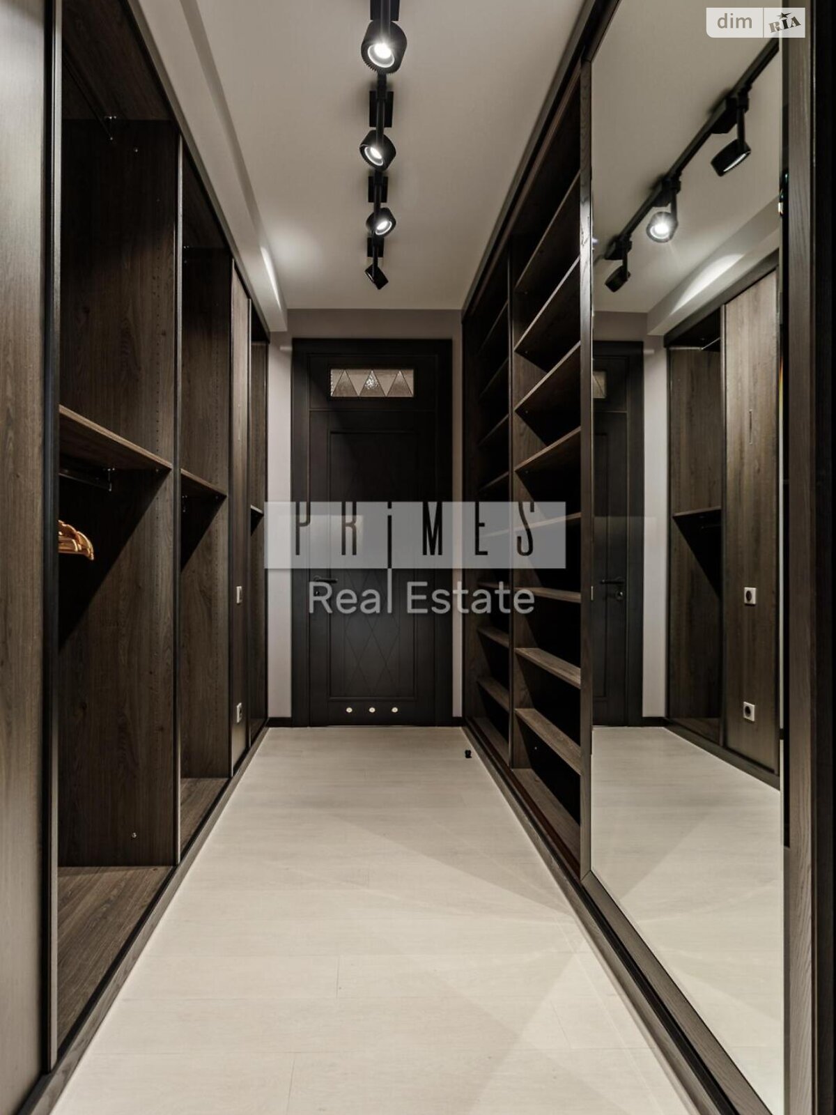 Продажа пятикомнатной квартиры в Киеве, на ул. Ивана Мазепы 10, район Печерск фото 1