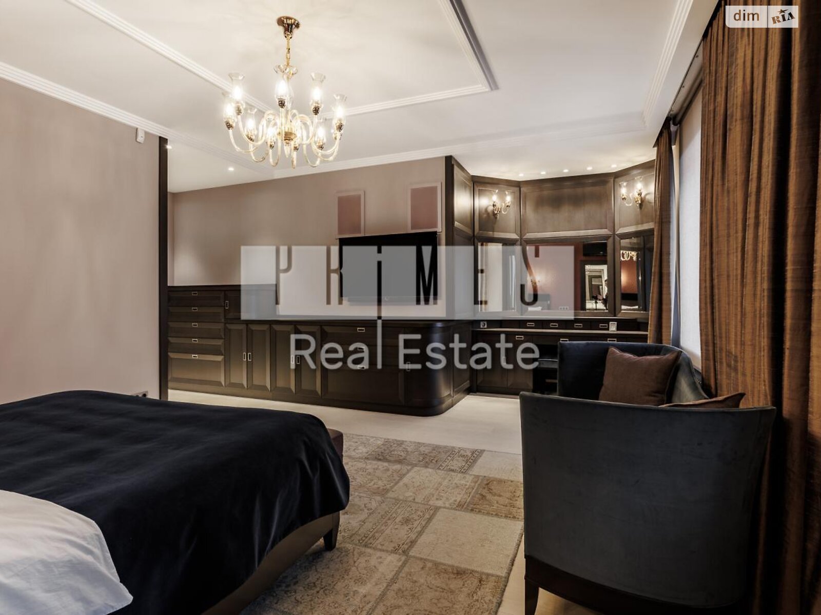 Продажа пятикомнатной квартиры в Киеве, на ул. Ивана Мазепы 10, район Печерск фото 1