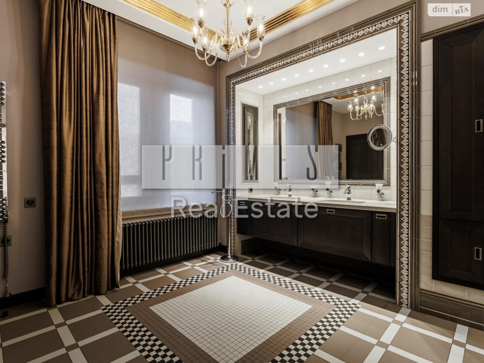 Продажа пятикомнатной квартиры в Киеве, на ул. Ивана Мазепы 10, район Печерск фото 1