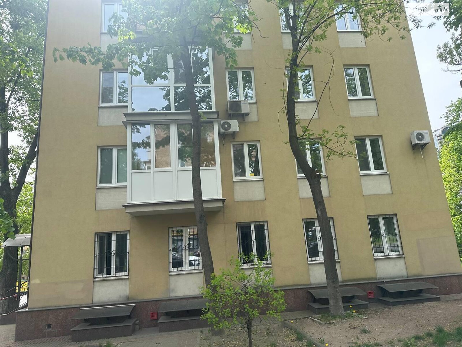 Продаж двокімнатної квартири в Києві, на вул. Михайла Бойчука 14, район Печерськ фото 1 Продаж двокімнатної квартири в Києві, на вул. Михайла Бойчука 14, район Печерськ фото 1