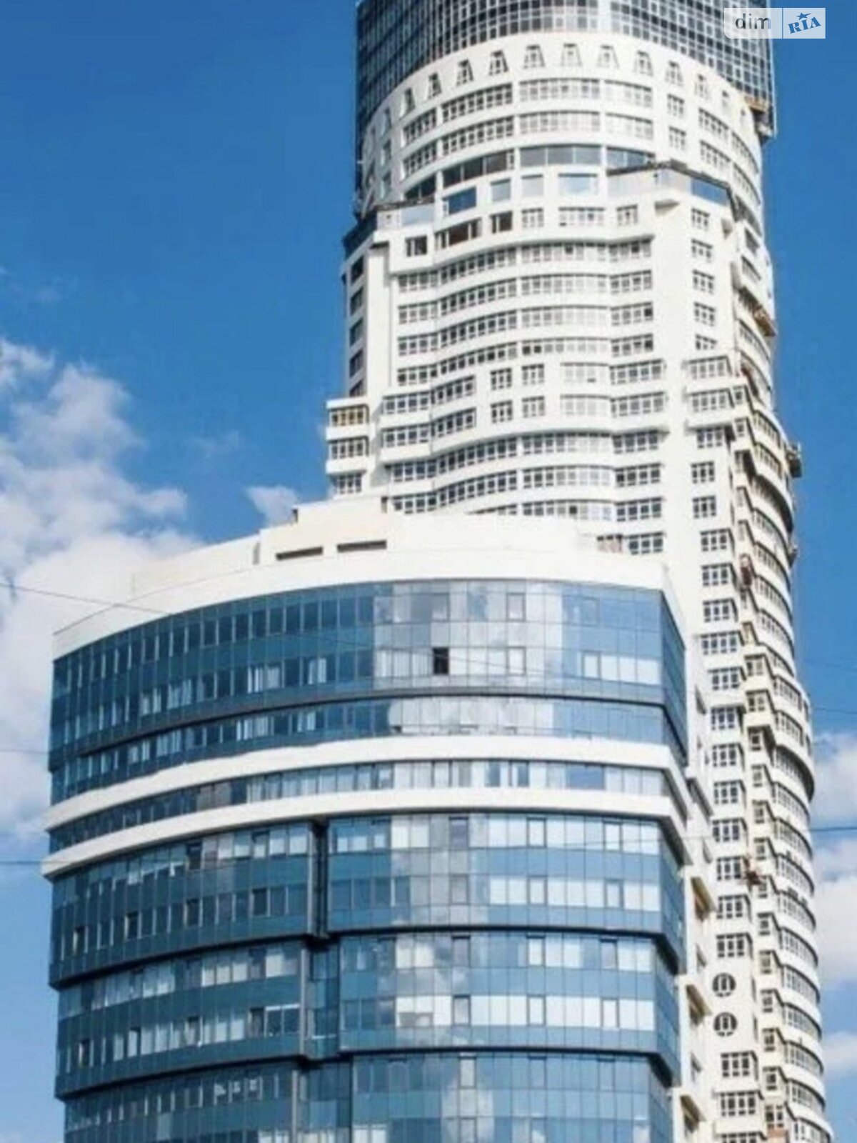 Продаж чотирикімнатної квартири в Києві, на узвіз Кловський 7, район Печерськ фото 1 Продаж чотирикімнатної квартири в Києві, на узвіз Кловський 7, район Печерськ фото 1