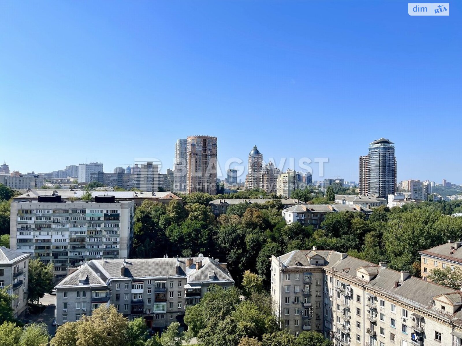 Продажа четырехкомнатной квартиры в Киеве, на спуск Кловский 77, район Печерск фото 1