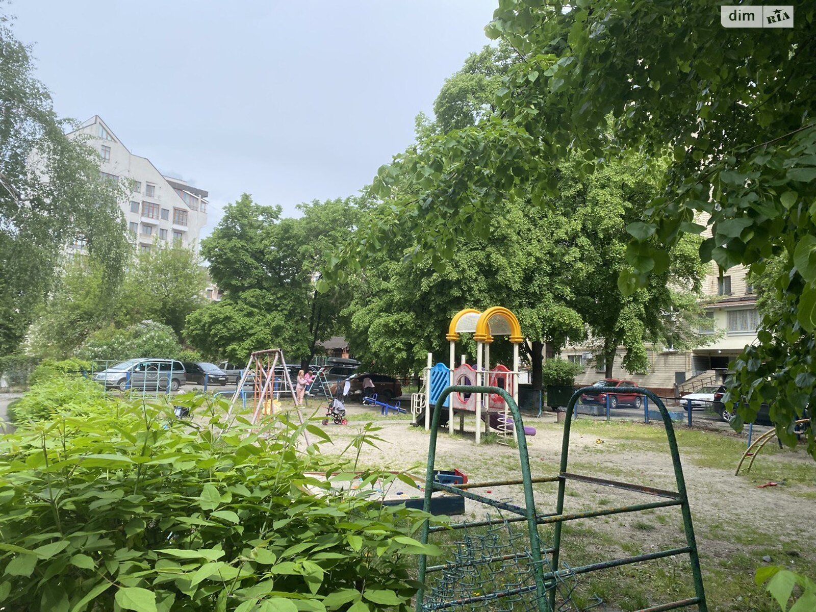 Продаж однокімнатної квартири в Києві, на вул. Князів Острозьких 17/2, район Печерськ фото 1 Продаж однокімнатної квартири в Києві, на вул. Князів Острозьких 17/2, район Печерськ фото 1