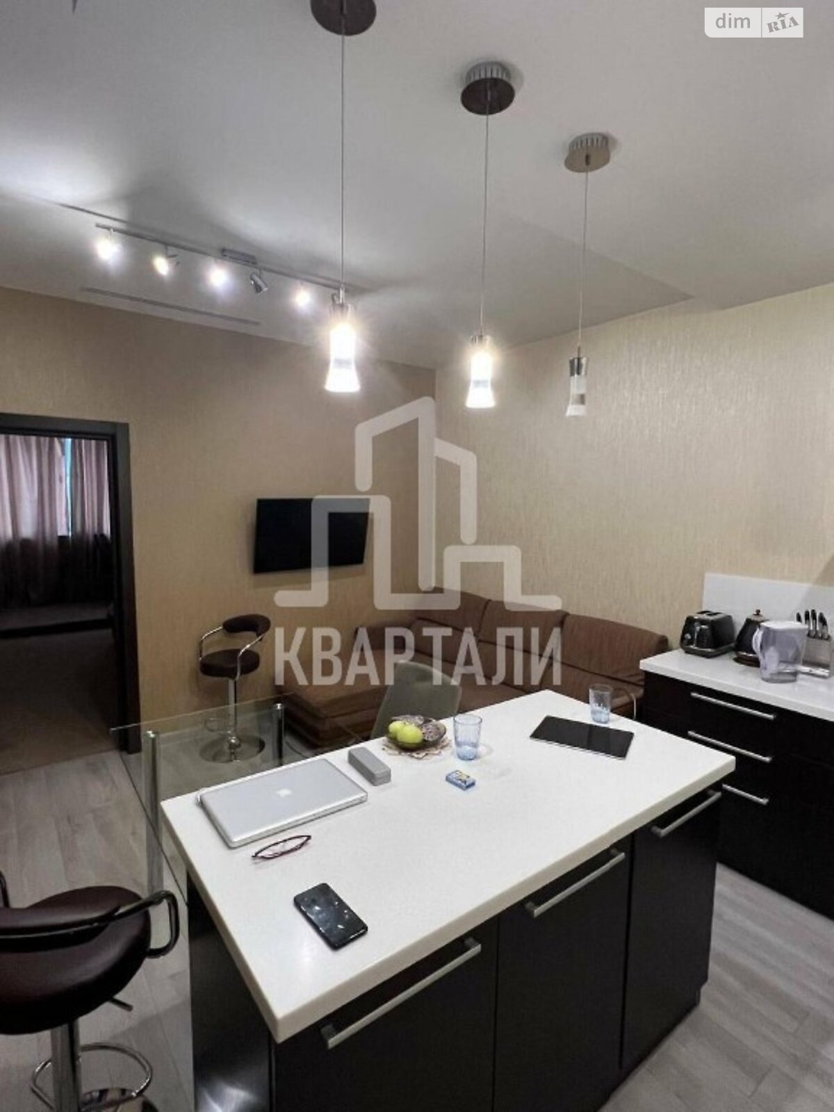 Продажа двухкомнатной квартиры в Киеве, на ул. Коновальца Евгения 36В, район Печерск фото 1