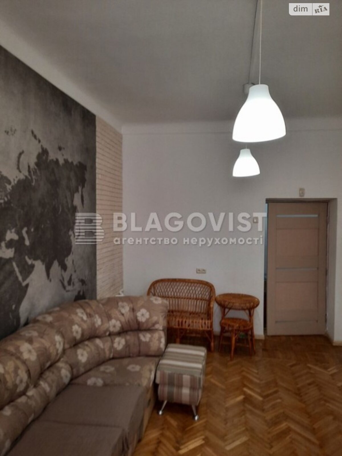 Продажа двухкомнатной квартиры в Киеве, на ул. Коновальца Евгения 3, район Печерск фото 1