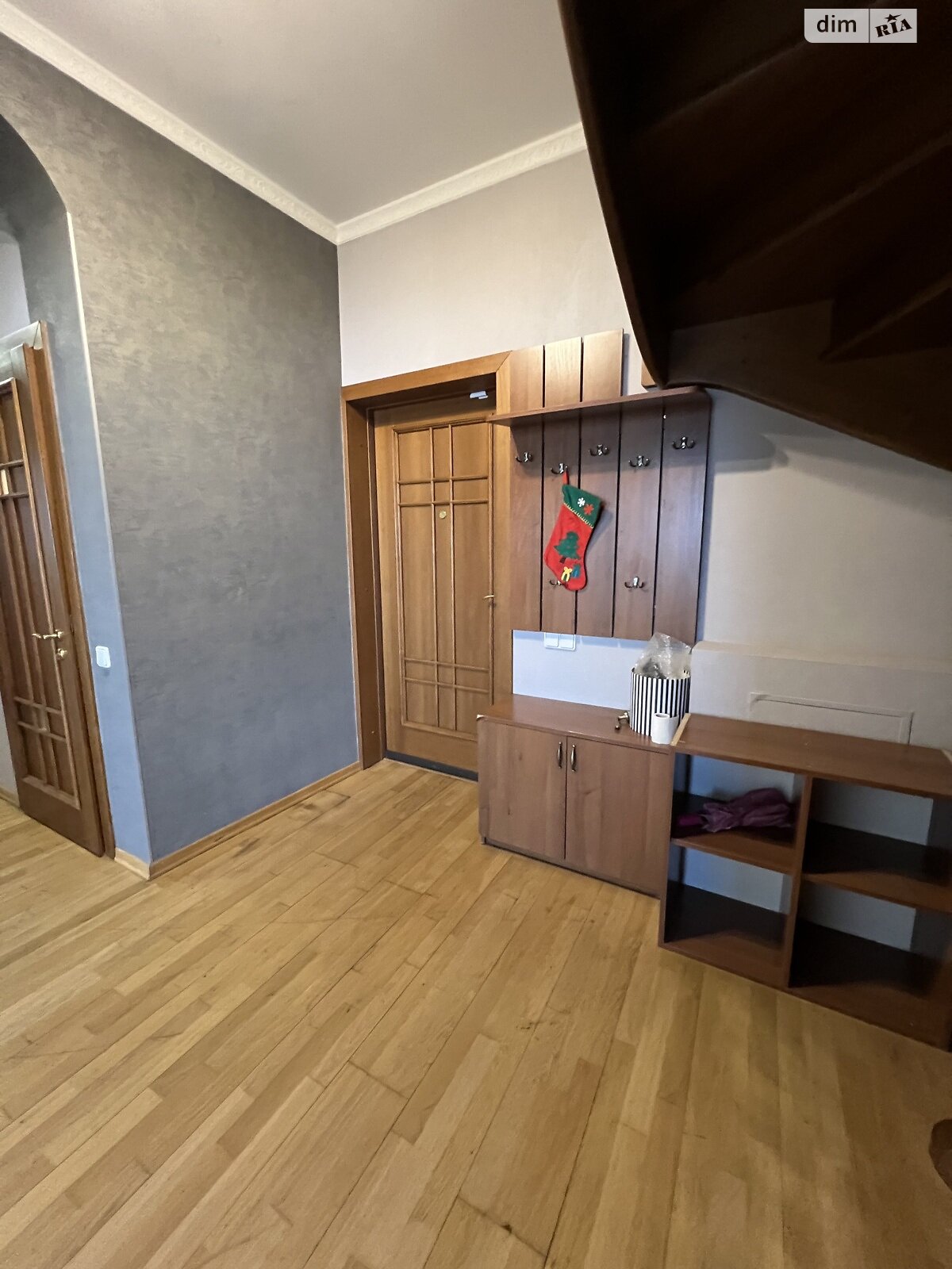 Продажа пятикомнатной квартиры в Киеве, на ул. Коновальца Евгения 32Б, район Печерск фото 1 Продажа пятикомнатной квартиры в Киеве, на ул. Коновальца Евгения 32Б, район Печерск фото 1