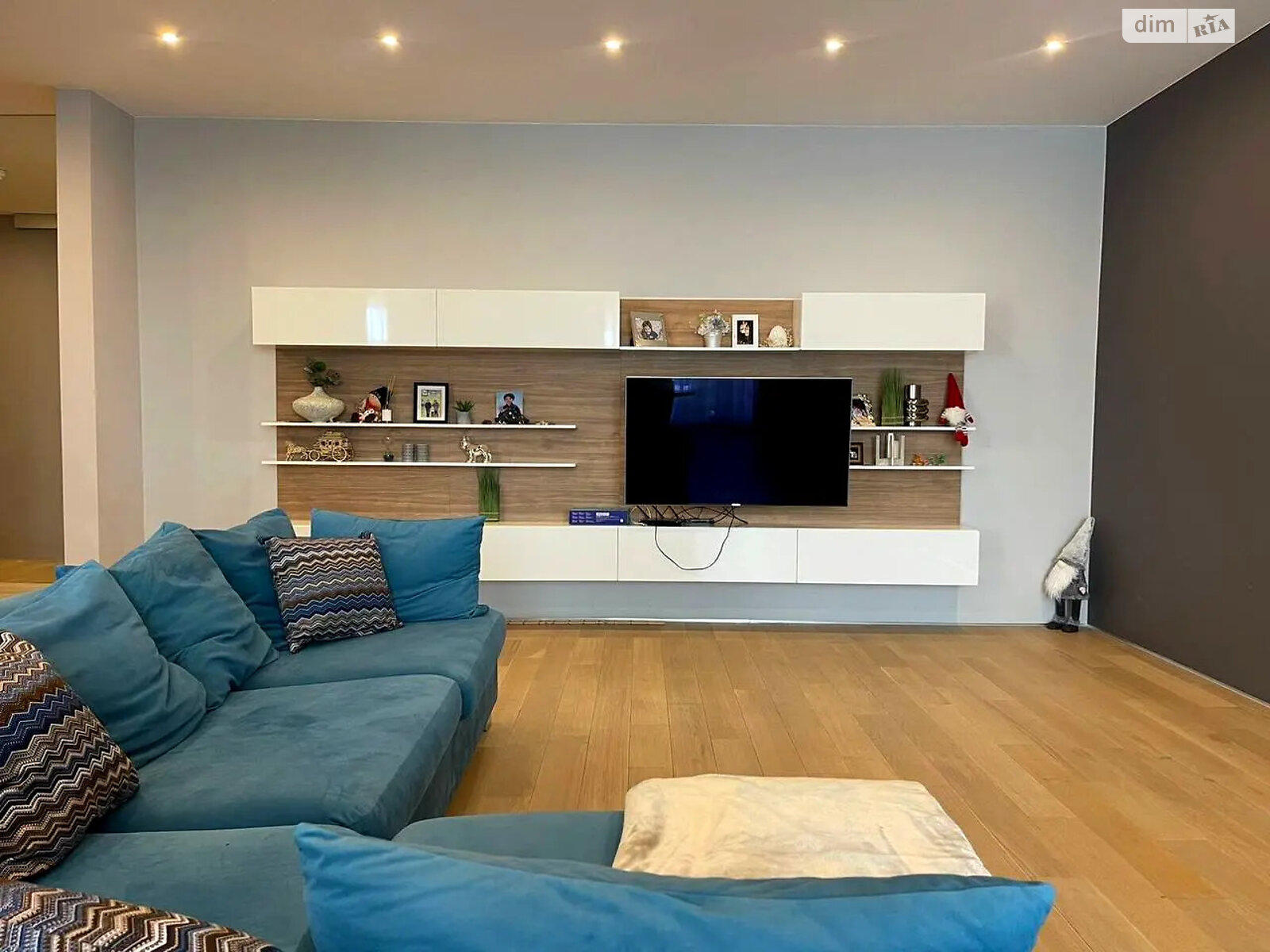 Продаж трикімнатної квартири в Києві, на вул. Коновальця Євгена 44А, район Печерськ фото 1 Продаж трикімнатної квартири в Києві, на вул. Коновальця Євгена 44А, район Печерськ фото 1