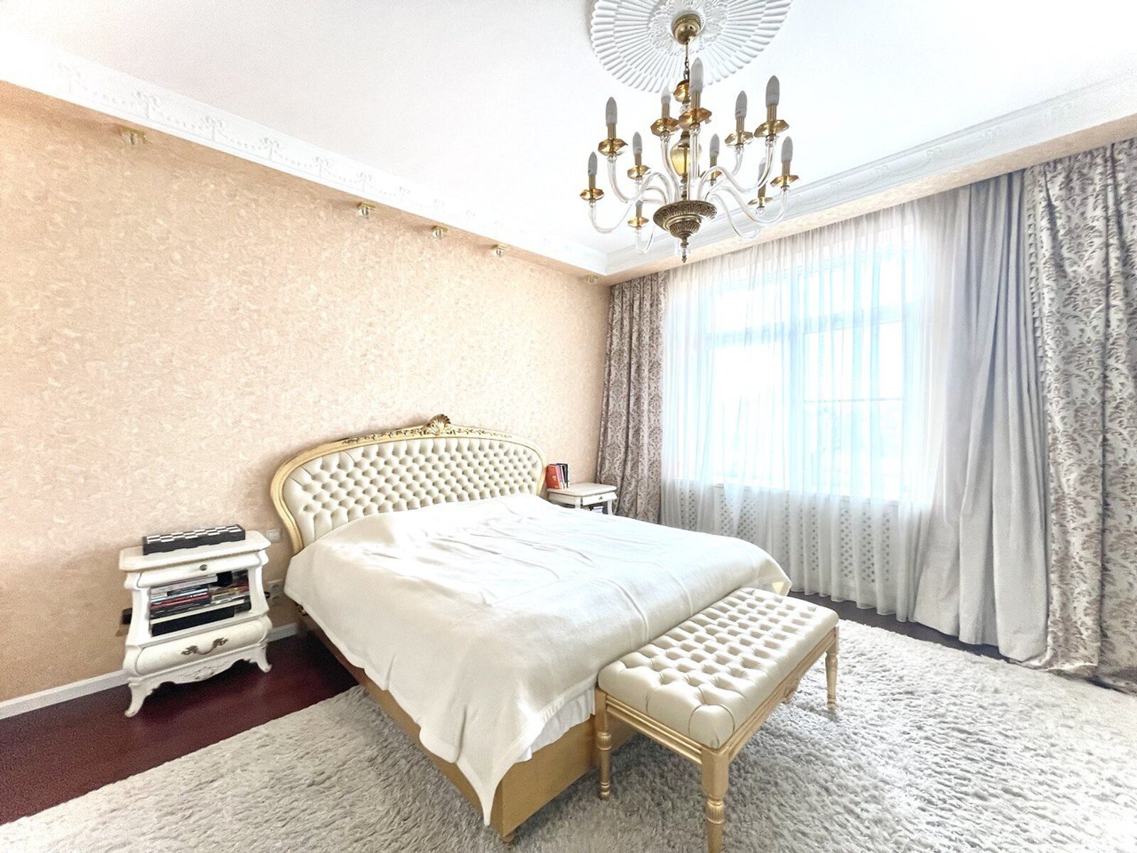 Продаж п`ятикімнатної квартири в Києві, на вул. Круглоуніверситетська 3-5, район Печерськ фото 1 Продаж п`ятикімнатної квартири в Києві, на вул. Круглоуніверситетська 3-5, район Печерськ фото 1