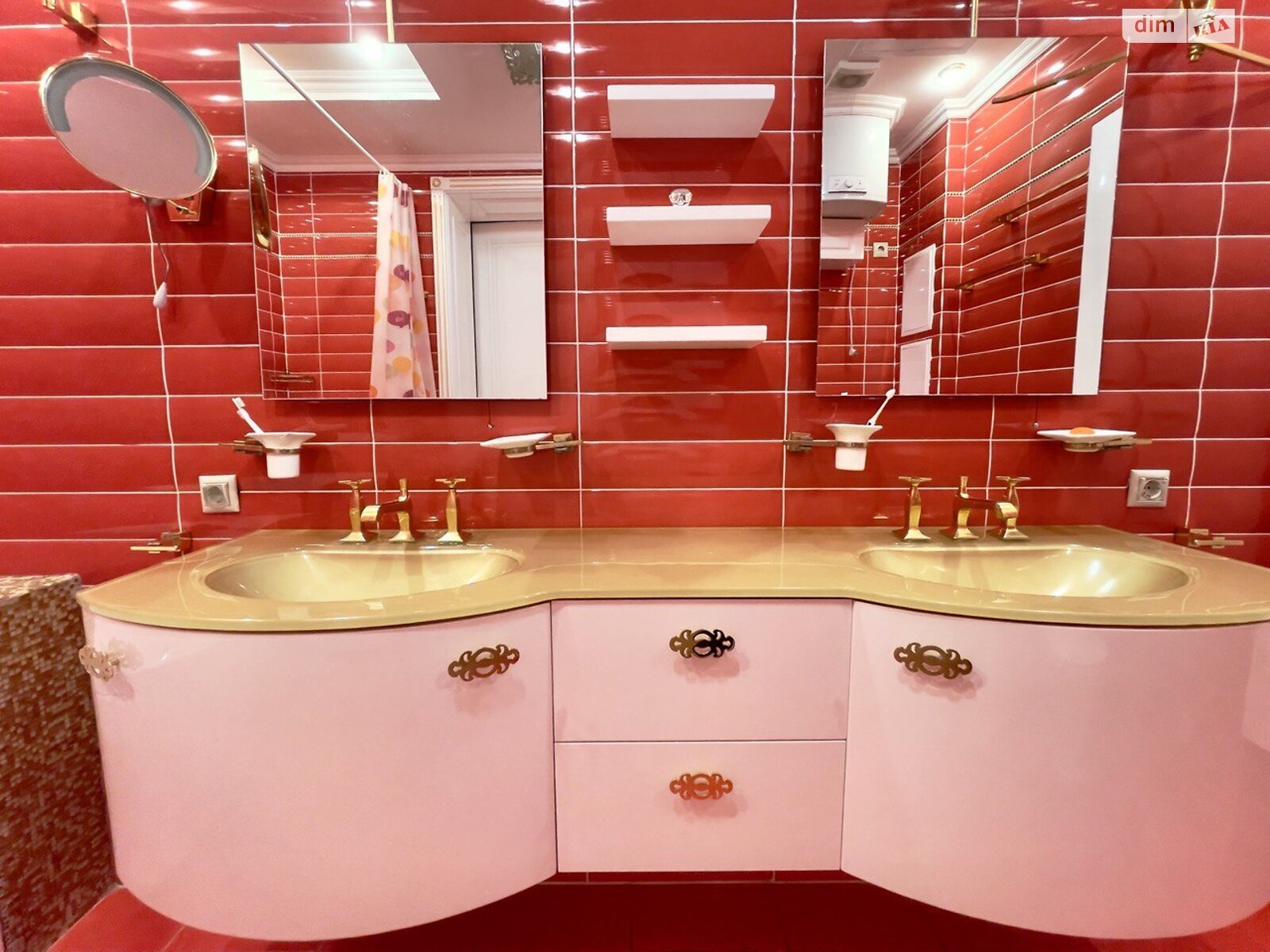 Продаж п`ятикімнатної квартири в Києві, на вул. Круглоуніверситетська 3-5, район Печерськ фото 1 Продаж п`ятикімнатної квартири в Києві, на вул. Круглоуніверситетська 3-5, район Печерськ фото 1