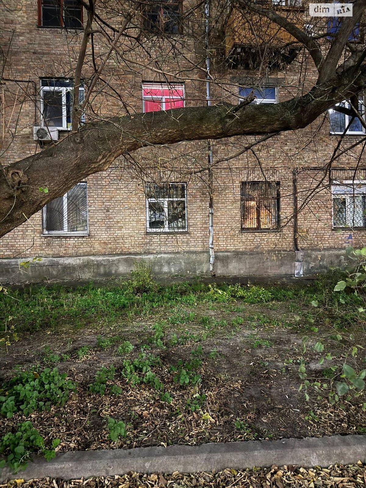 Продажа двухкомнатной квартиры в Киеве, на ул. Генерала Алмазова 1, район Печерск фото 1 Продажа двухкомнатной квартиры в Киеве, на ул. Генерала Алмазова 1, район Печерск фото 1