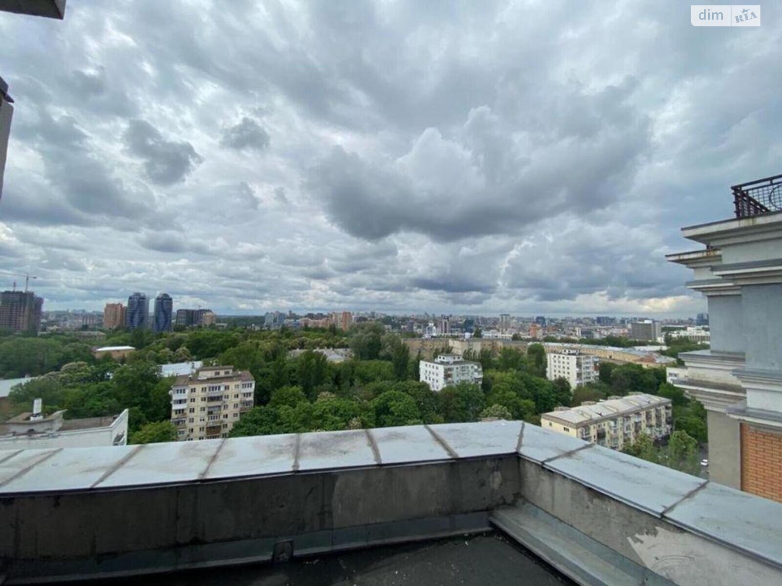 Продаж чотирикімнатної квартири в Києві, на бул. Лесі Українки 7Б, район Печерськ фото 1 Продаж чотирикімнатної квартири в Києві, на бул. Лесі Українки 7Б, район Печерськ фото 1