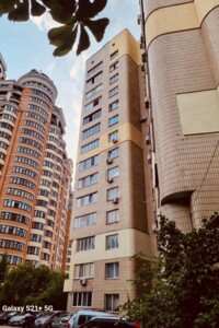 Продаж трикімнатної квартири в Києві, на бул. Лесі Українки 9В, район Печерськ фото 2