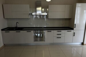 Продаж чотирикімнатної квартири в Києві, на бул. Лесі Українки 7Б, район Печерськ фото 2
