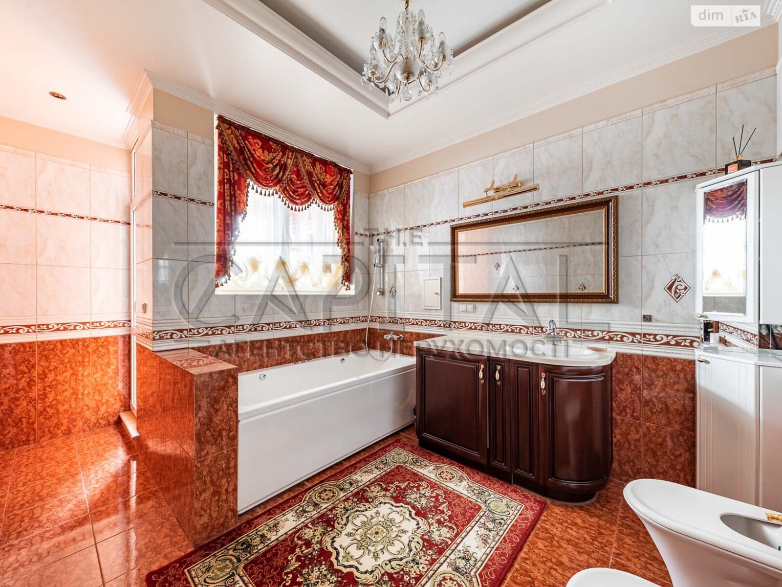 Продаж чотирикімнатної квартири в Києві, на бул. Лесі Українки 23А, район Печерськ фото 1 Продаж чотирикімнатної квартири в Києві, на бул. Лесі Українки 23А, район Печерськ фото 1