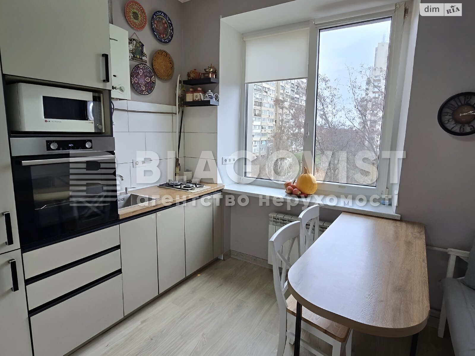 Продажа двухкомнатной квартиры в Киеве, на бул. Леси Украинки 29, район Печерск фото 1 Продажа двухкомнатной квартиры в Киеве, на бул. Леси Украинки 29, район Печерск фото 1