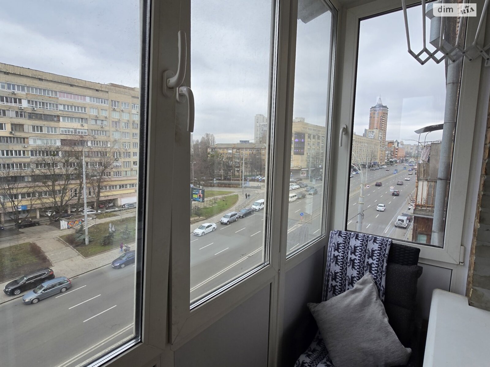 Продажа двухкомнатной квартиры в Киеве, на бул. Леси Украинки 29, район Печерск фото 1 Продажа двухкомнатной квартиры в Киеве, на бул. Леси Украинки 29, район Печерск фото 1