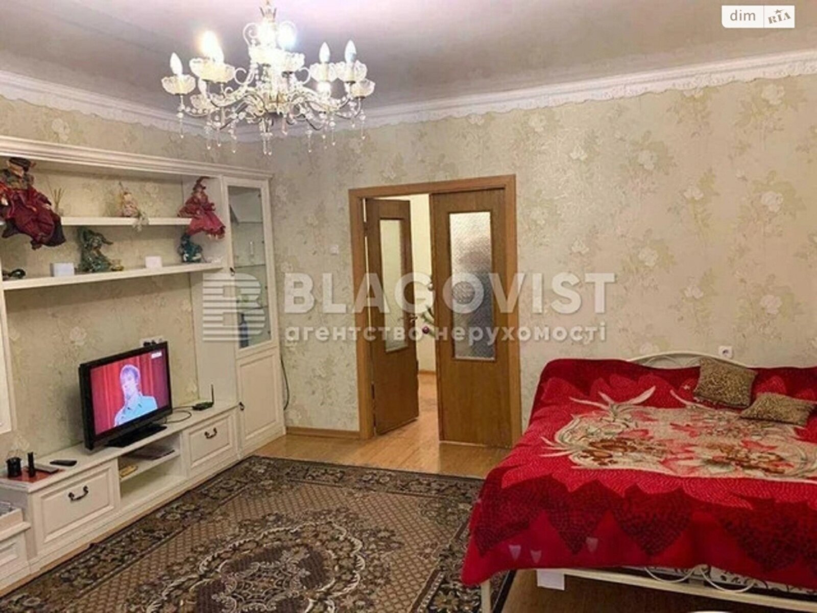 Продаж трикімнатної квартири в Києві, на бул. Лесі Українки 9В, район Печерськ фото 1 Продаж трикімнатної квартири в Києві, на бул. Лесі Українки 9В, район Печерськ фото 1